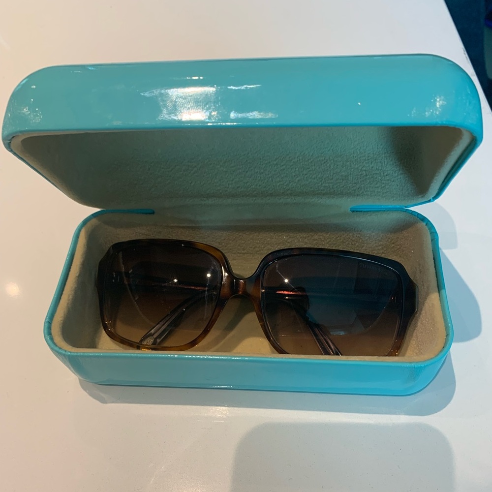 Tiffany sunglasses with case